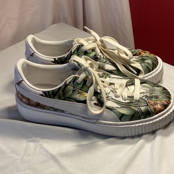 Puma Basket Platform Pineapple Gold White Trainer women Sz 7C US - Picture 2 of 13